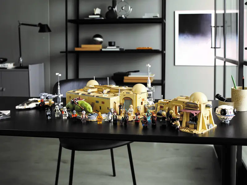 #75290 LEGO® Star Wars: Mos Eisley Cantina™