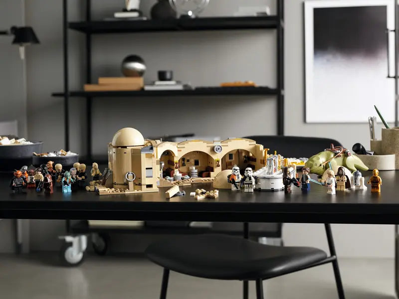 #75290 LEGO® Star Wars: Mos Eisley Cantina™