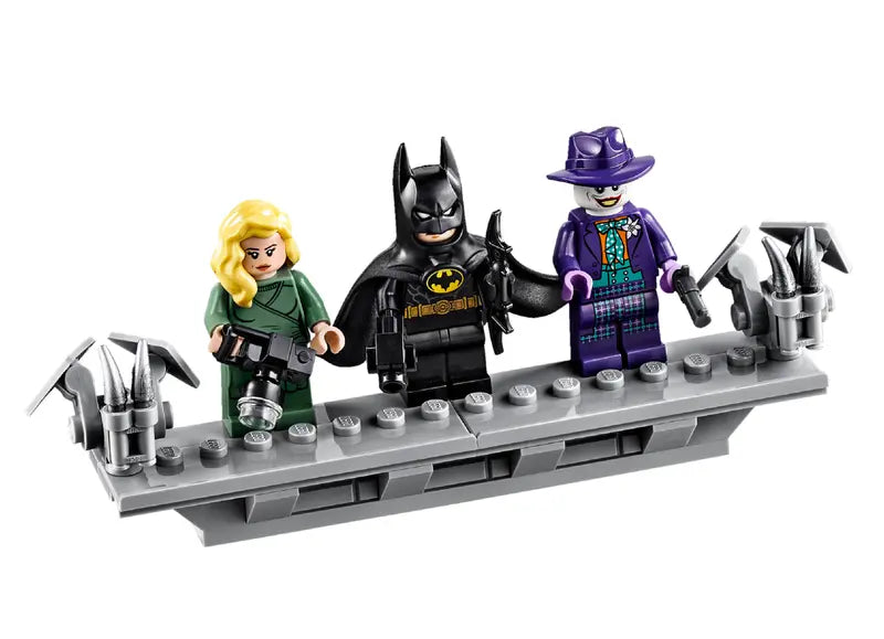 #76139 LEGO® DC: Batman 1989 Batmobile™